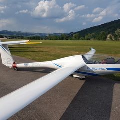 Flugwegposition um 15:28:49: Aufgenommen in der Nähe von Linz, Österreich in 248 Meter